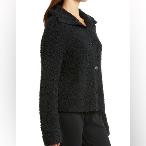 UGG(r) Alaura Cloudfluff Wool Blend Jacket in Black, Size Small - Picture 6 of 8